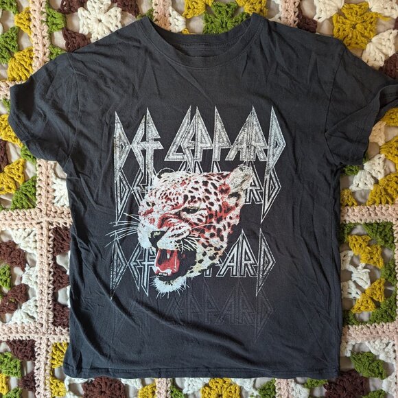 Women’s Def Leppard Top Sz L Black T-Shirt Rock Band Til We Drop Tour - Picture 1 of 5